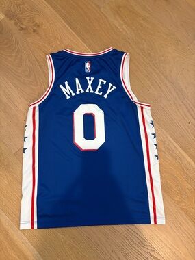 Maxey Fanatics PHILA Blue Basketball Jersey men’s small like new